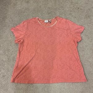 Covington Vintage Stretchy Top